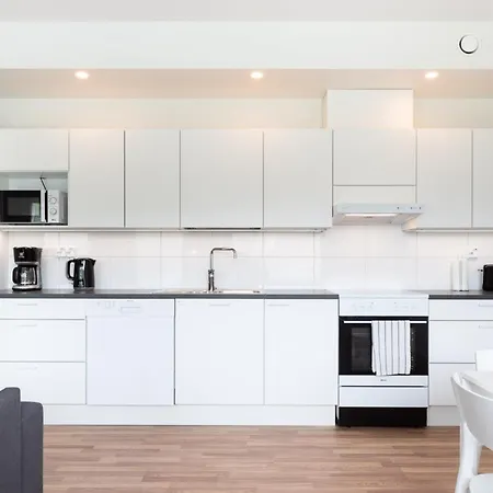 Forenom Serviced Pansio *