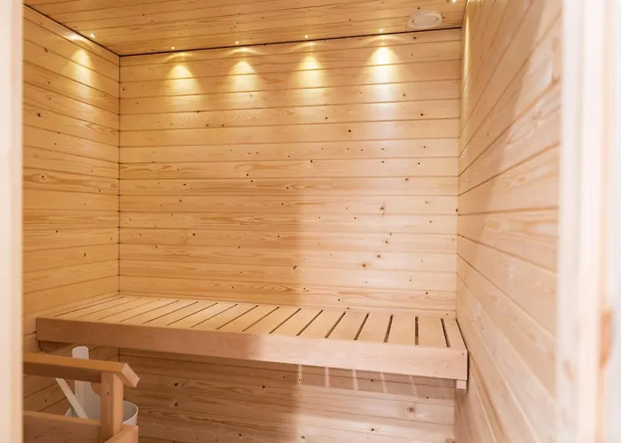 Forenom Serviced Pansio דירה *